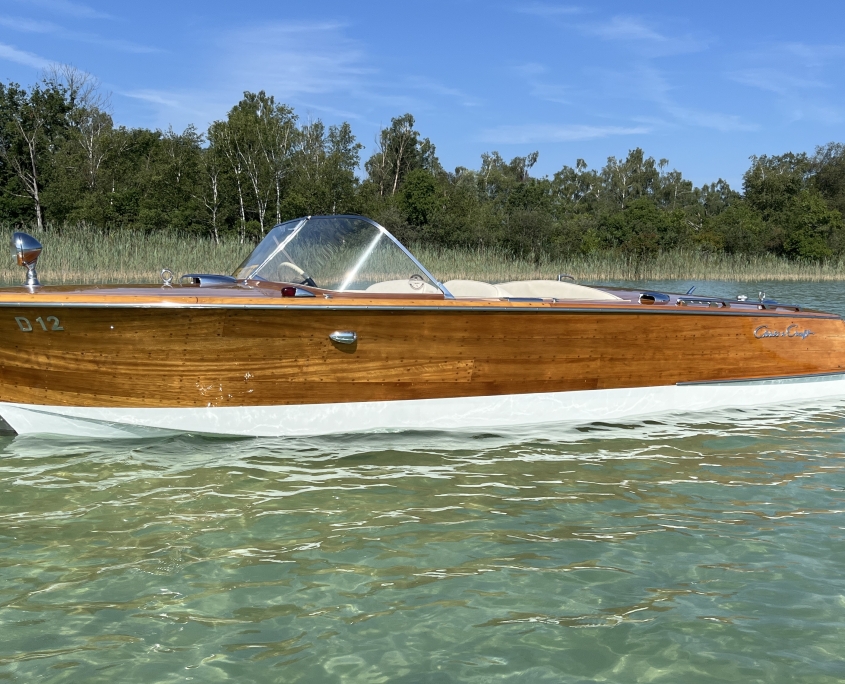 IMG_024575 Chris Craft Capri 19